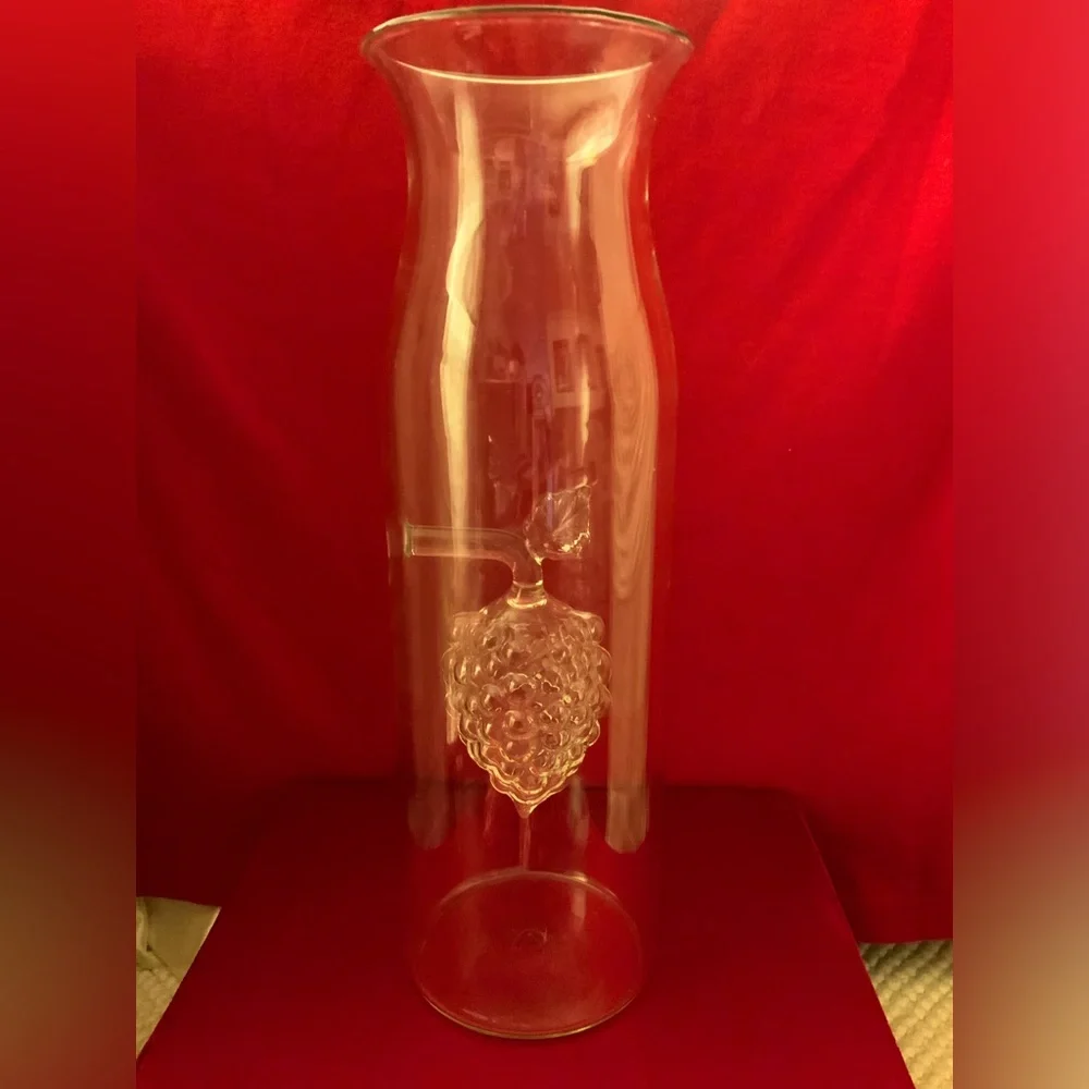VINTAGE CLEAR GLASS DECANTER